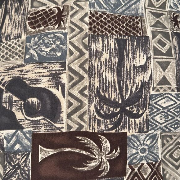 Pierre Cardin Casual Hawaiian Print Button-Down Shirt Size XL Men's Summer Top - Picture 3 of 4